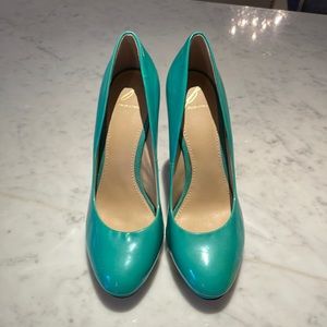 B by Brian Atwood Turquoise Heels Size 7.5